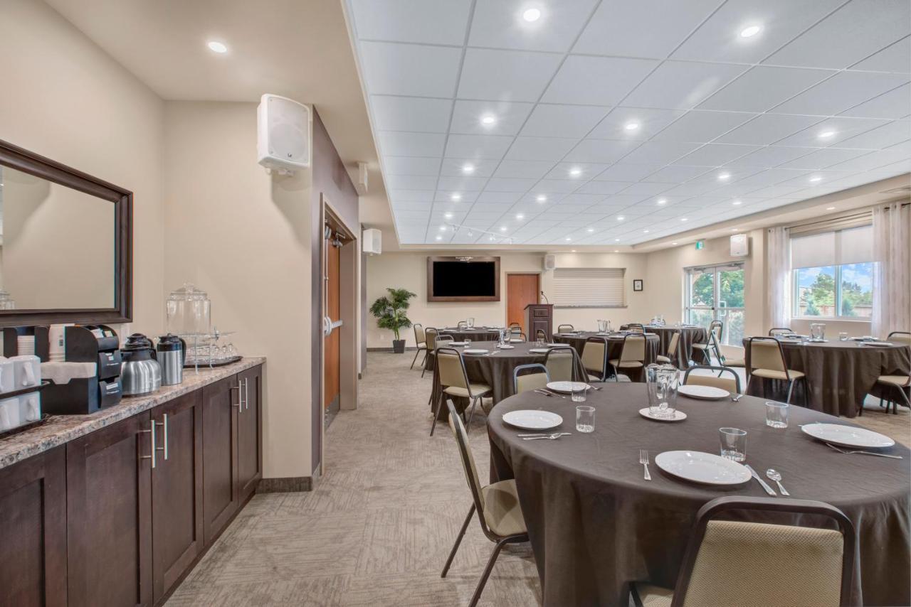 Days Inn & Suites By Wyndham Lindsay Luaran gambar