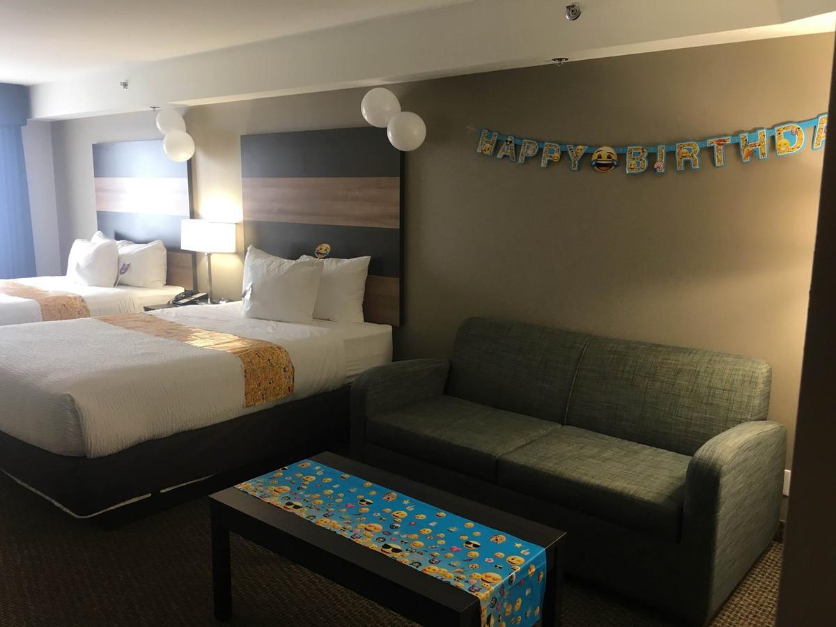 Days Inn & Suites By Wyndham Lindsay Luaran gambar